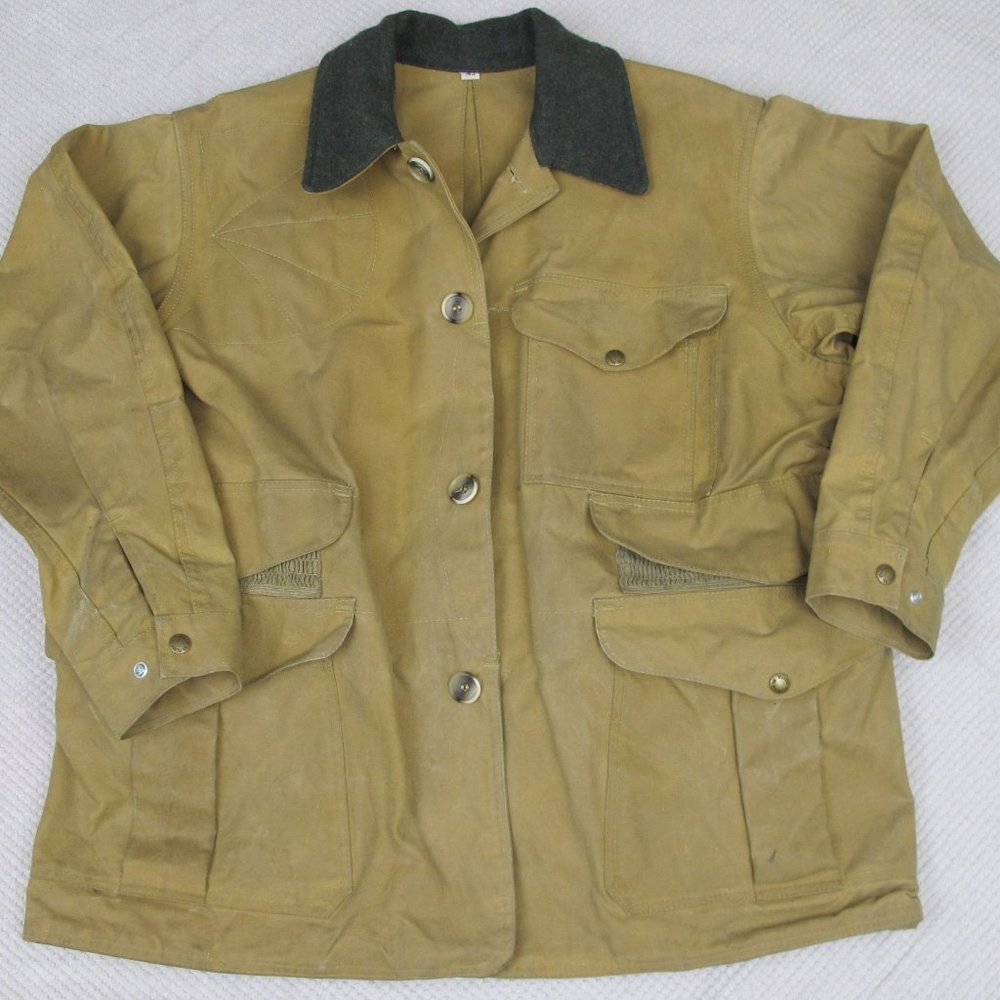 Vintage Filson Coat 62 Hunting Shooting Tin Cloth Waxed Cotton Men's 42 Tan USA